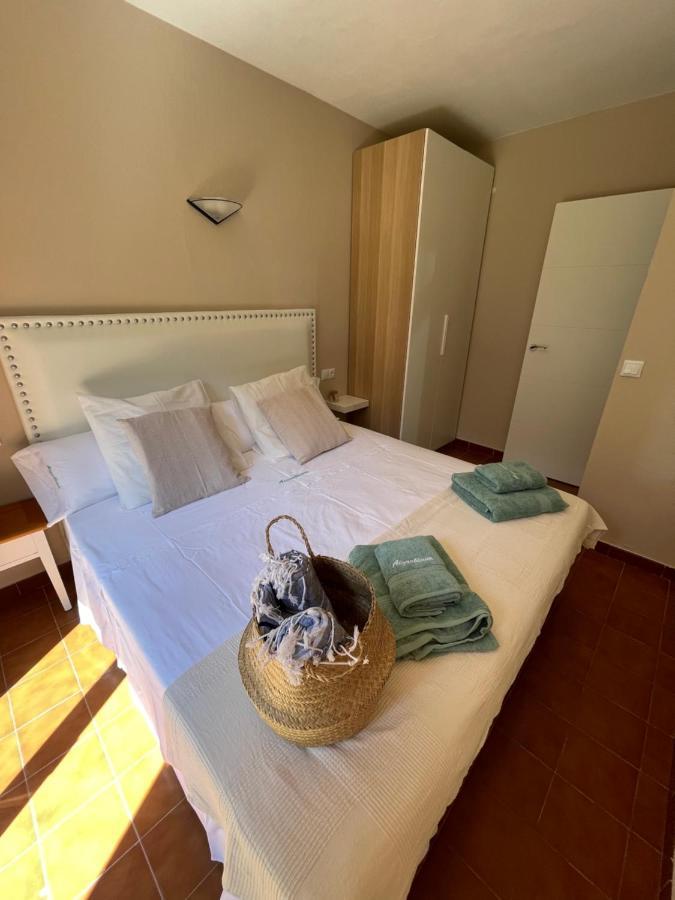 Bonito Apartamento Con Terraza, Jardin Y Piscina Cala'N Bosch  Exteriör bild