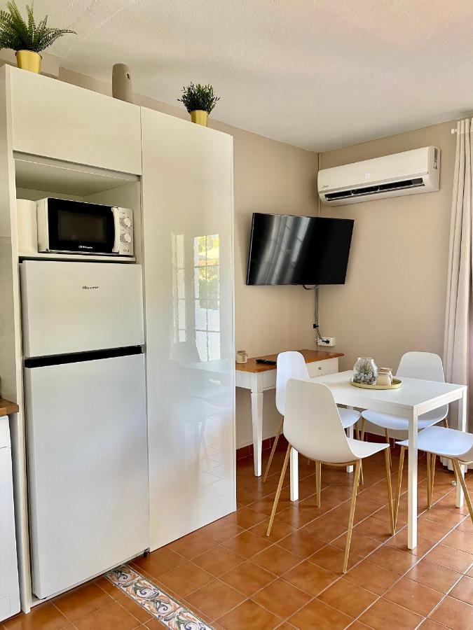 Bonito Apartamento Con Terraza, Jardin Y Piscina Cala'N Bosch  Exteriör bild